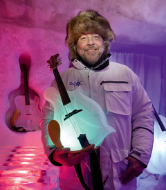 Vibrations in ice 01