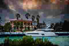 INTERNAL USE Case Study sea ray 2015 590 Fly House 1 2