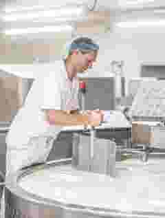 INTERNAL USE Case Study chabert cheese production3