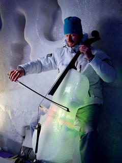 Vibrations in ice 04