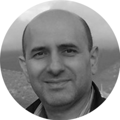 Black and white portrait, with rounded image, of Ryan Young, Engineering Manager of OEM Sensors at HBK. Ryan is one of the experts for the OEM Solution Day 2023, which take place on the 21st and 22nd of March at the HBK in Darmstadt, Germany